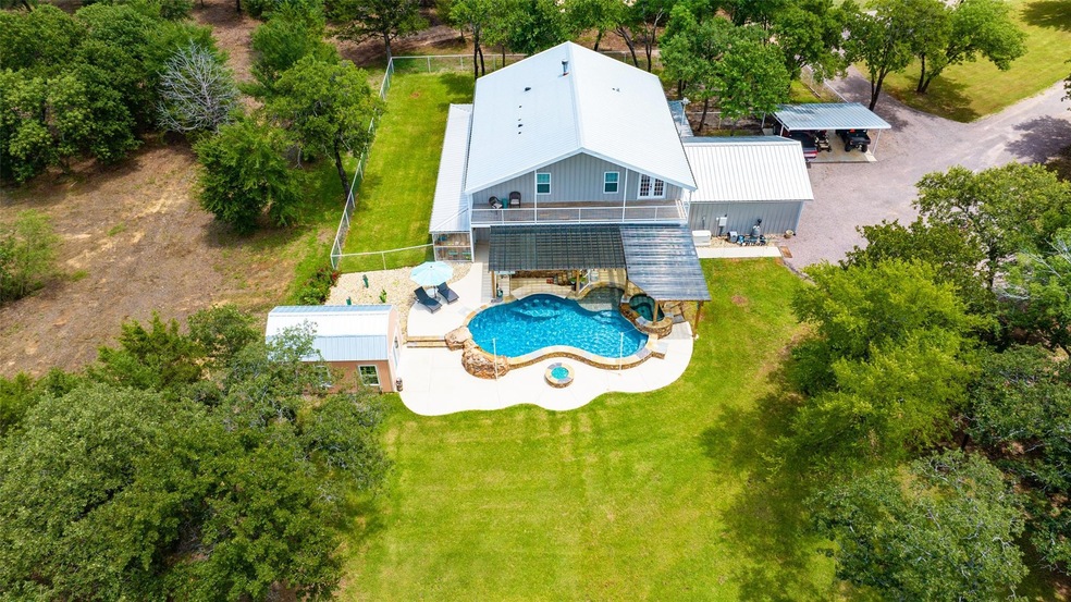 20765 Fm 678, Whitesboro, TX 76273 - photo 1