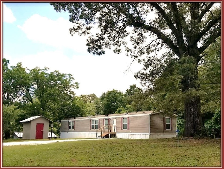 199 Tamassee Knob Rd, Tamassee, SC 29686 - photo 1