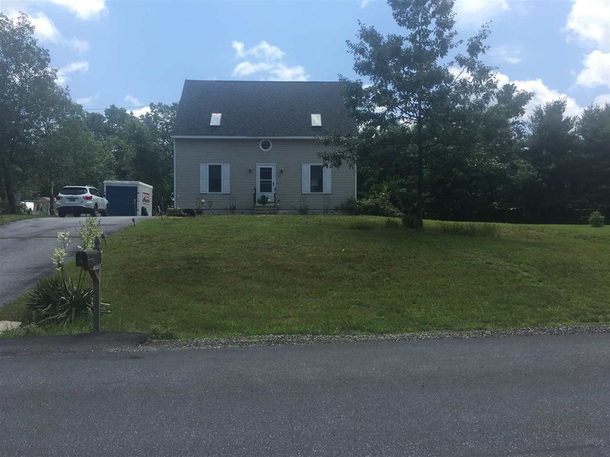 19 Roberts Rd, Litchfield, NH 03052 - photo 1