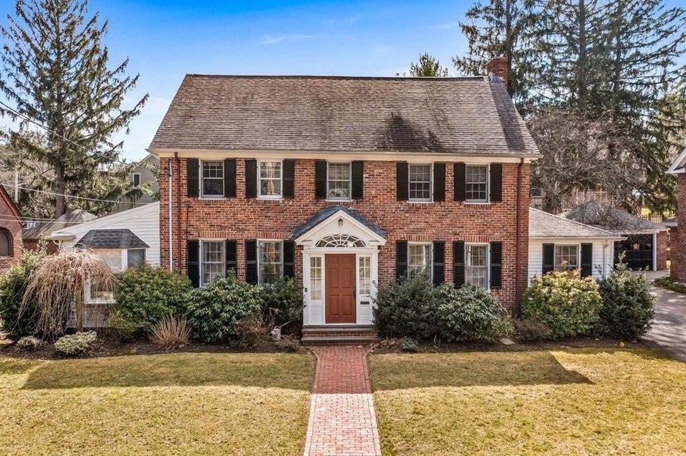 60 Moffat Rd, Waban, MA 02468 - photo 1