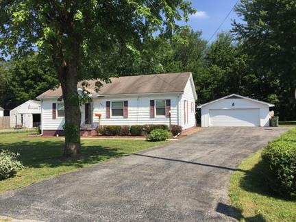 111 Bostick Dr, Hopkinsville, KY 42240 - photo 1