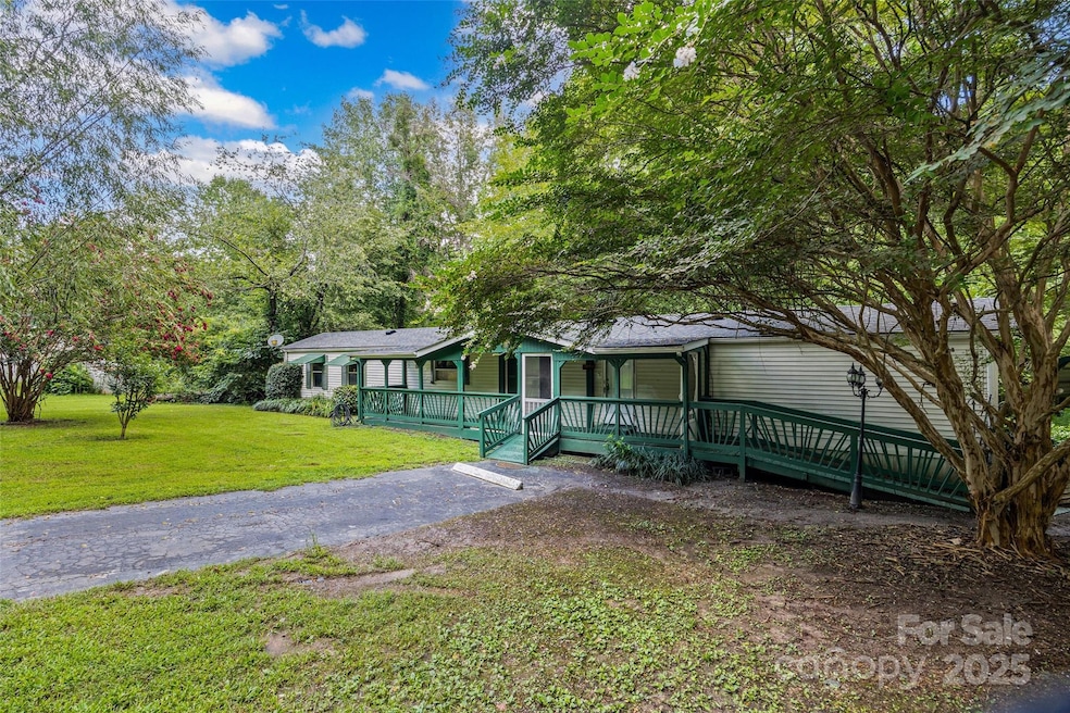 Under Contract $179,900