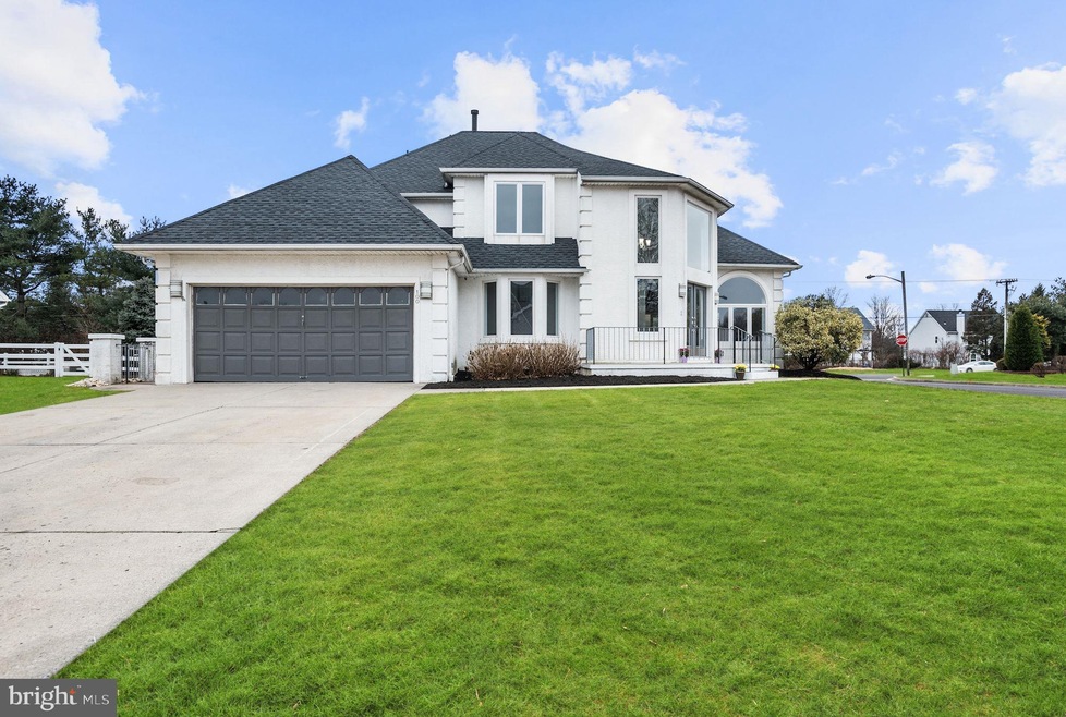 100 Hastings Place, Cinnaminson, NJ 08077 - photo 1