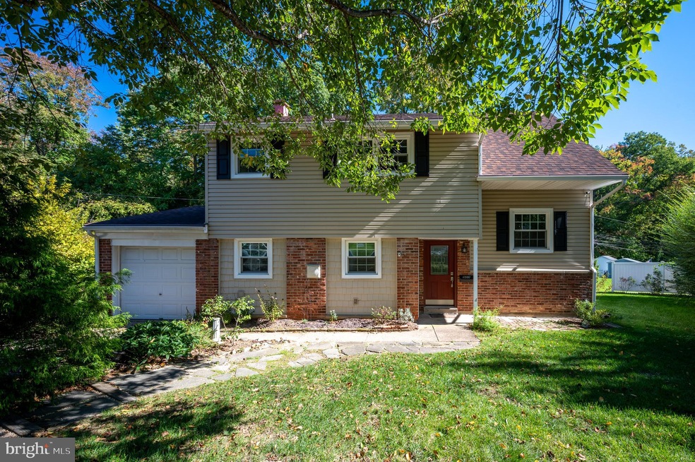 903 Ridgley Ct, Claymont, DE 19703 - photo 1