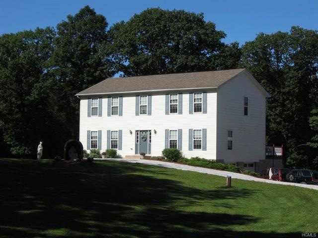 413 Nine Partners Rd, Clinton Corners, NY 12514 - photo 1