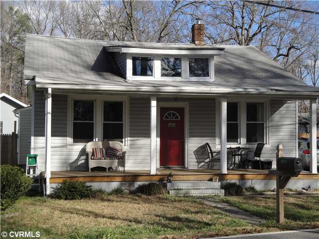 Exterior Front - Come on over, sit yourself down a