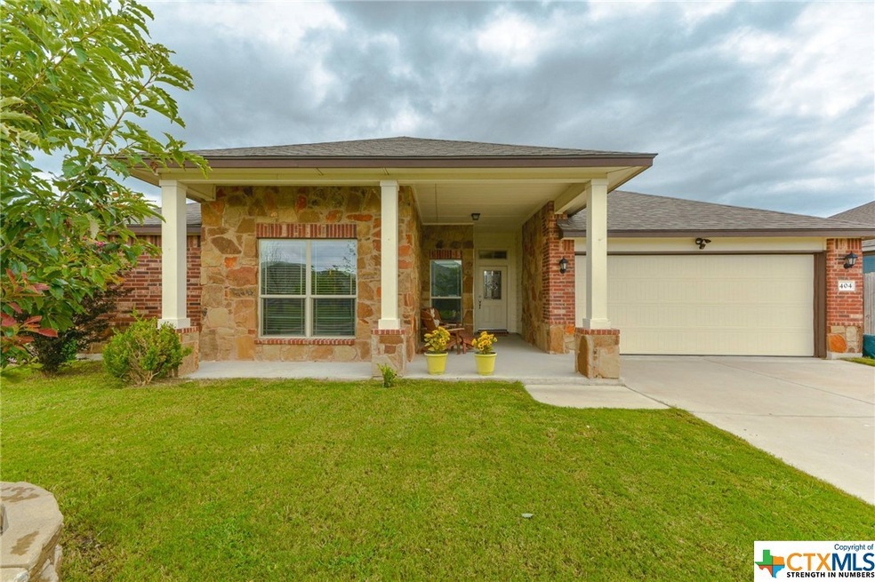 404 Chrislyn St, Troy, TX 76579 - photo 1