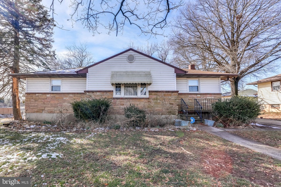 644 Douglas St, Brooklyn, MD 21225 - photo 1