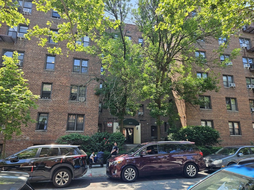 102-18 64th Ave unit 2X, Forest Hills, NY 11375 - photo 1