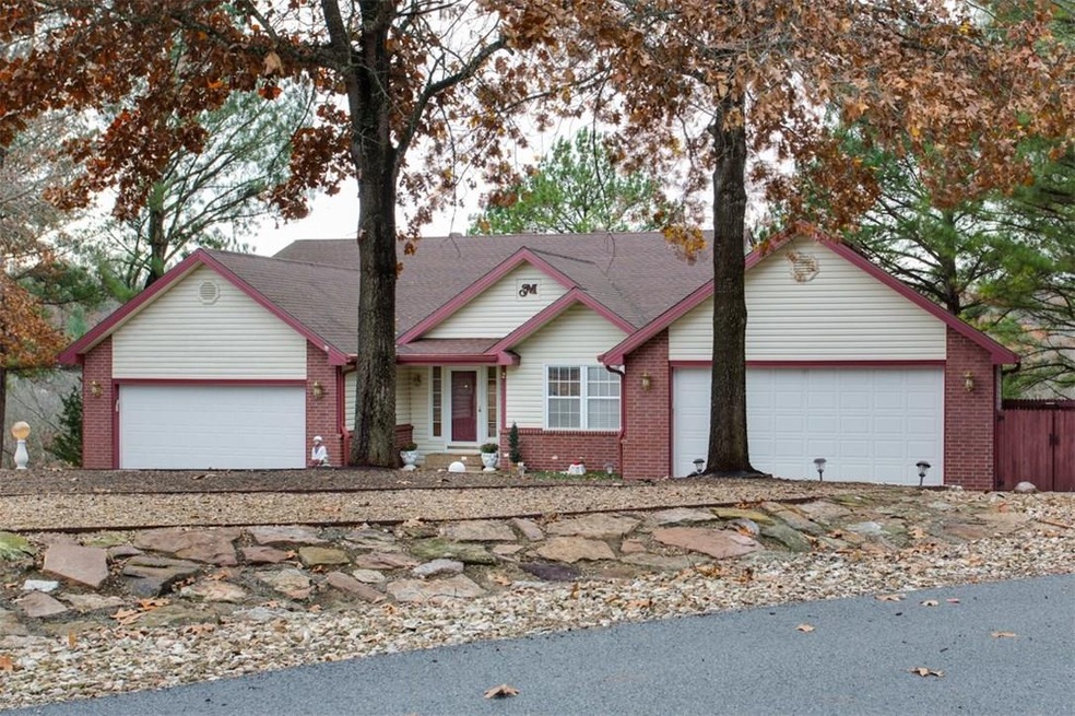 2 Mckenzie Cir, Bella Vista, AR 72715 - photo 1