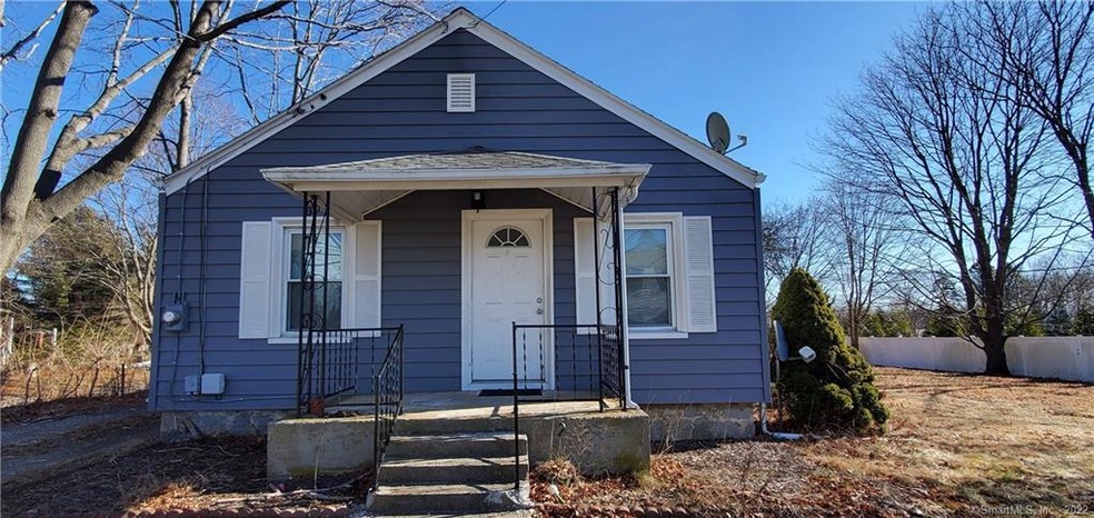 63 Clark Ln, Waterford, CT 06385 - photo 1