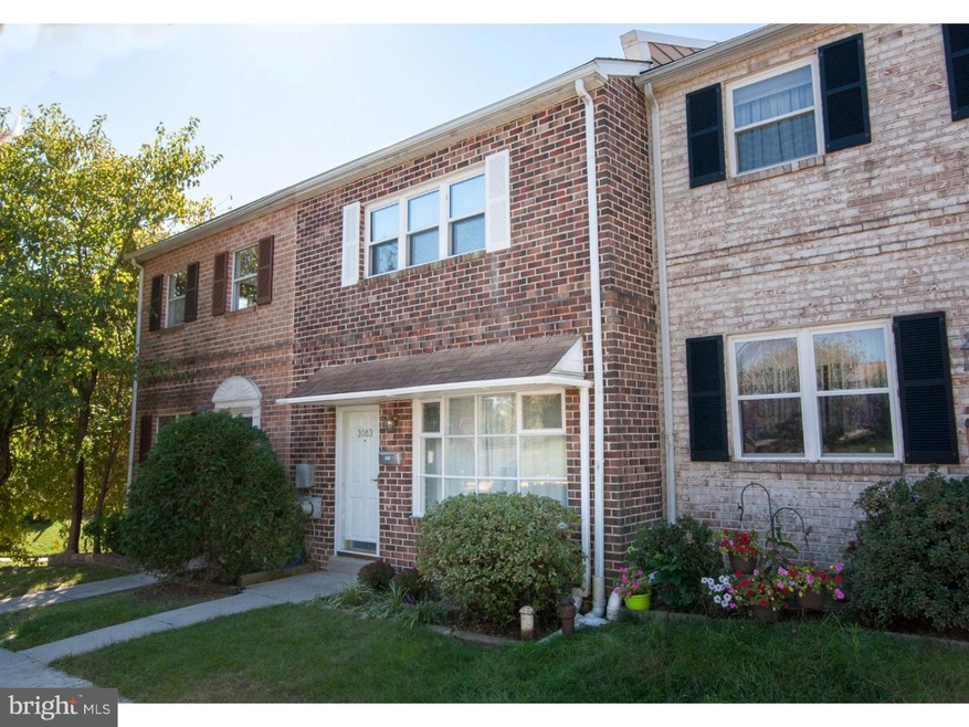 3063 Cardin Place unit V2, Norristown, PA 19403 - photo 1