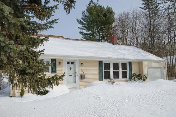 184 Ocean House Rd - front exterior