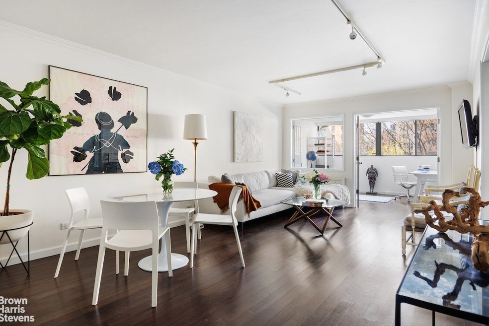 Sold $983,000 • Co-Listing Agent