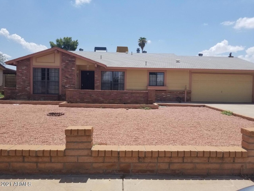 7837 W Osborn Rd, Phoenix, AZ 85033 - photo 1