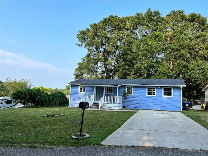 89 Fairlane Dr, Jefferson, GA 30549 - photo 1