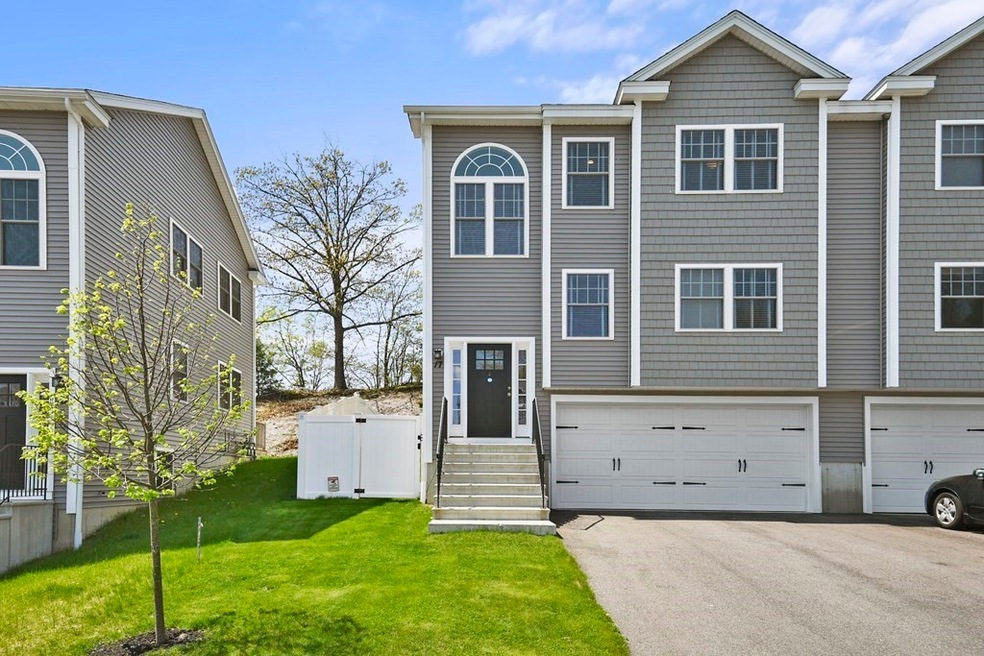 17 Burncoat Heights, Worcester, MA 01606 - photo 1