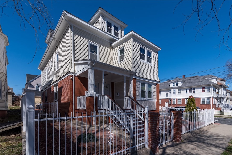 61 Warrington St, Providence, RI 02907 - photo 1