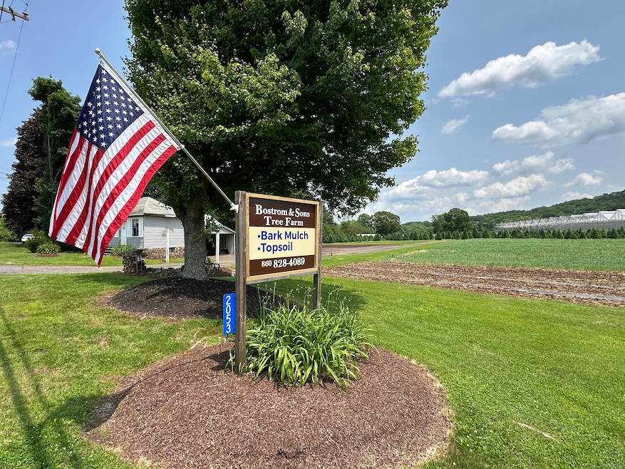 Under Contract $359,900