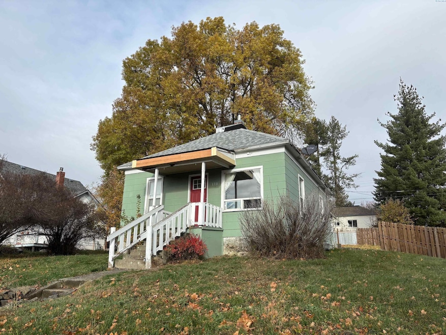 130 E Mohr St, Palouse, WA 99161 - photo 1