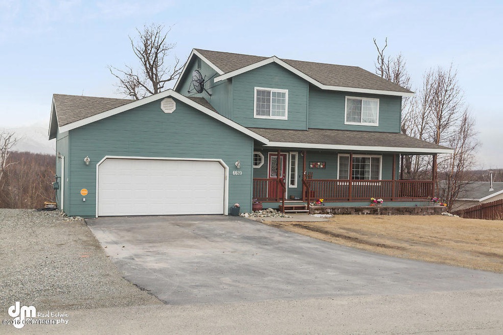 Exterior_DMD_8940-SMALL