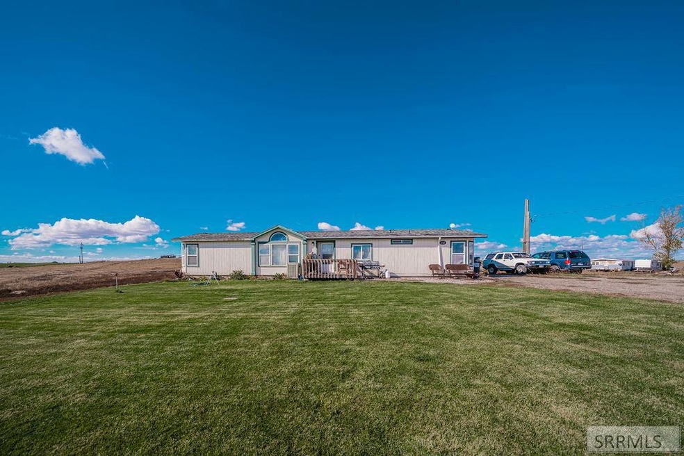 492 N 1100 W, Blackfoot, ID 83221 - photo 1