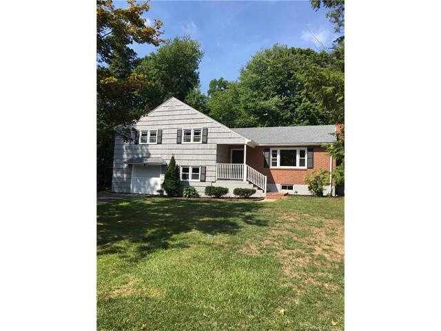 20 Old Flintlock Rd. A beautiful fully updated hom