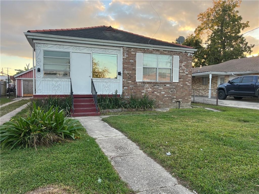 For Rent $1,300/month