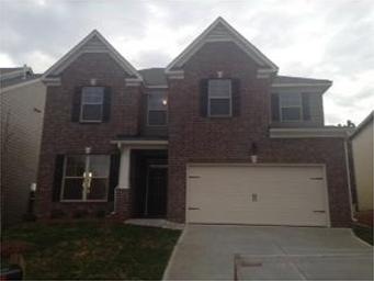 Beautiful brick front 4bedroom 2.5 bathroom home i