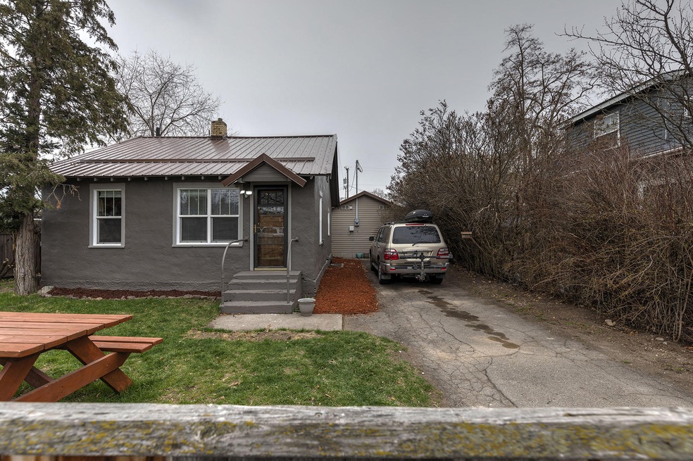 007-1915S11thStWest