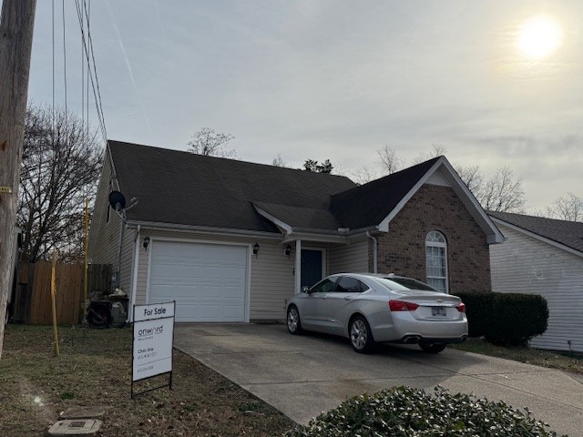 1057 Tom Hailey Blvd, La Vergne, TN 37086 - photo 1