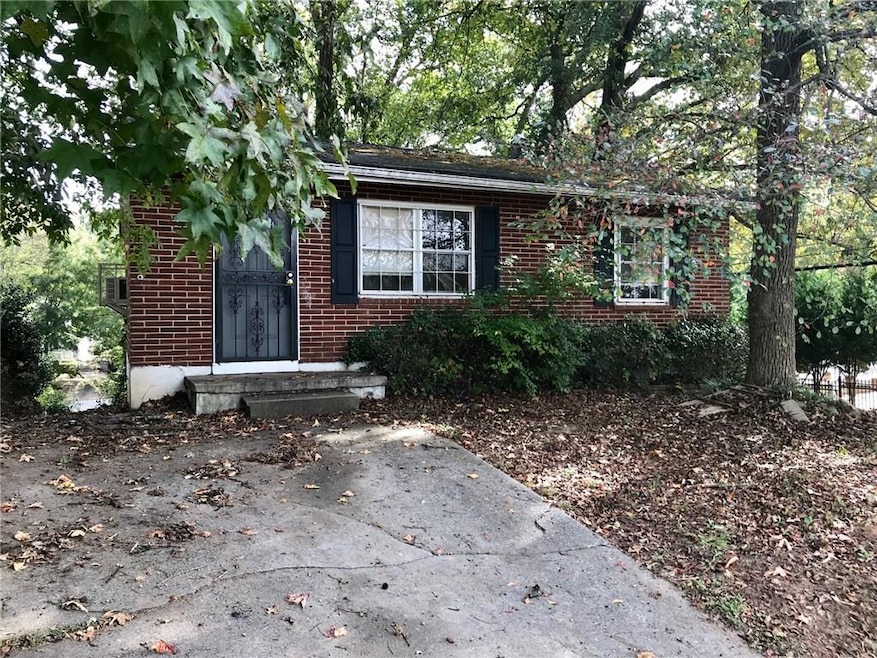 1142 Benteen Ave SE, Atlanta, GA 30312 - photo 1