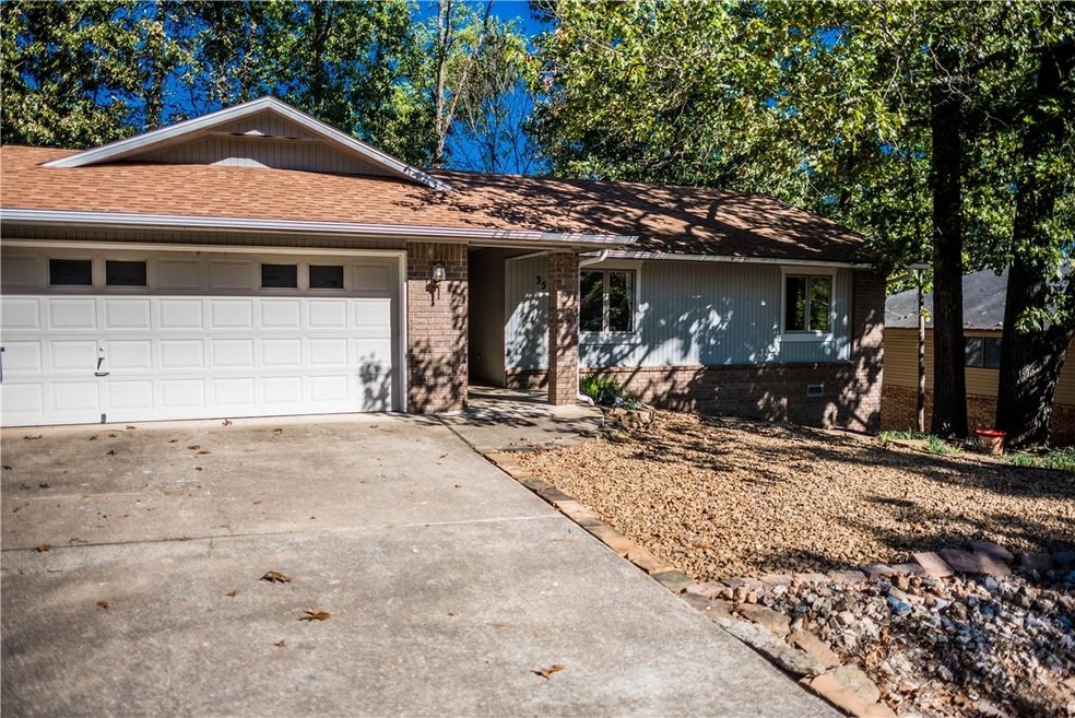 35 Knighton Dr, Bella Vista, AR 72715 - photo 1