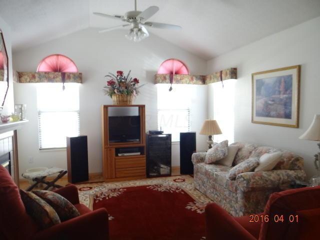 89 Potters Shed Dr unit 789, Reynoldsburg, OH 43068 - photo 1