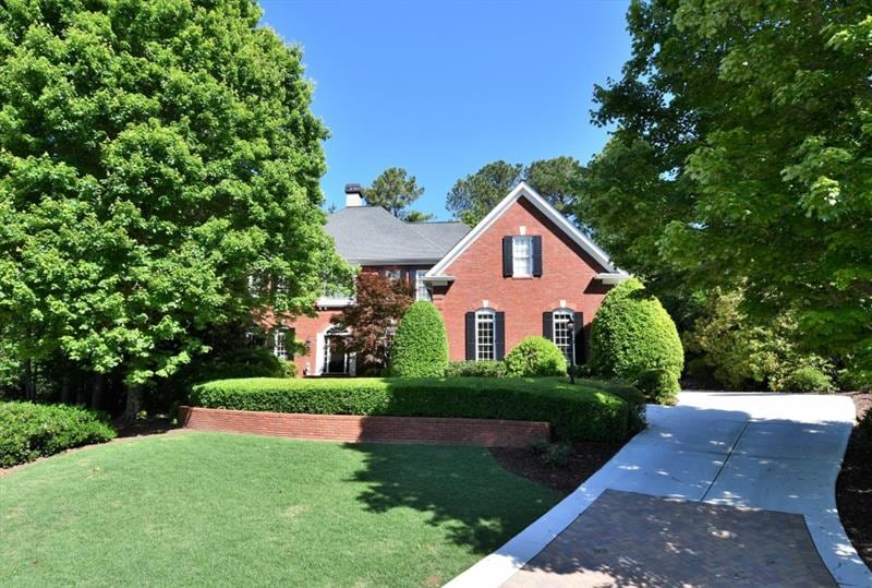 915 Newport Ct, Alpharetta, GA 30005 - photo 1
