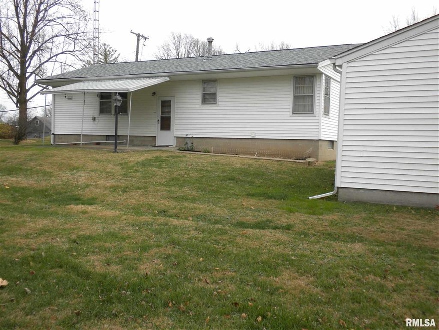 431 S Front St, Virginia, IL 62691 - photo 1