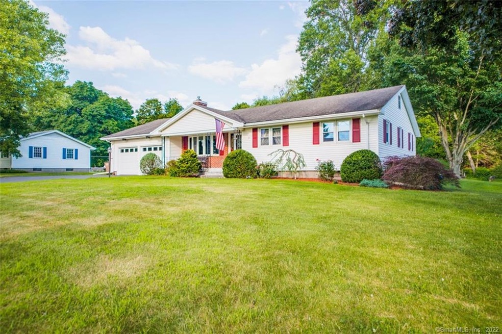 9 Robin Rd, Vernon Rockville, CT 06066 - photo 1