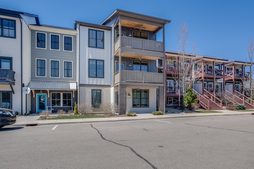 2056 Celadon Dr NE unit B, Grand Rapids, MI 49525 - photo 1