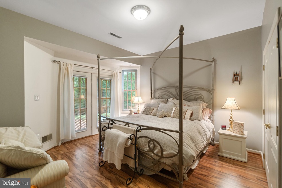 1015 Howard Grove Ct, Davidsonville, MD 21035 - photo 1