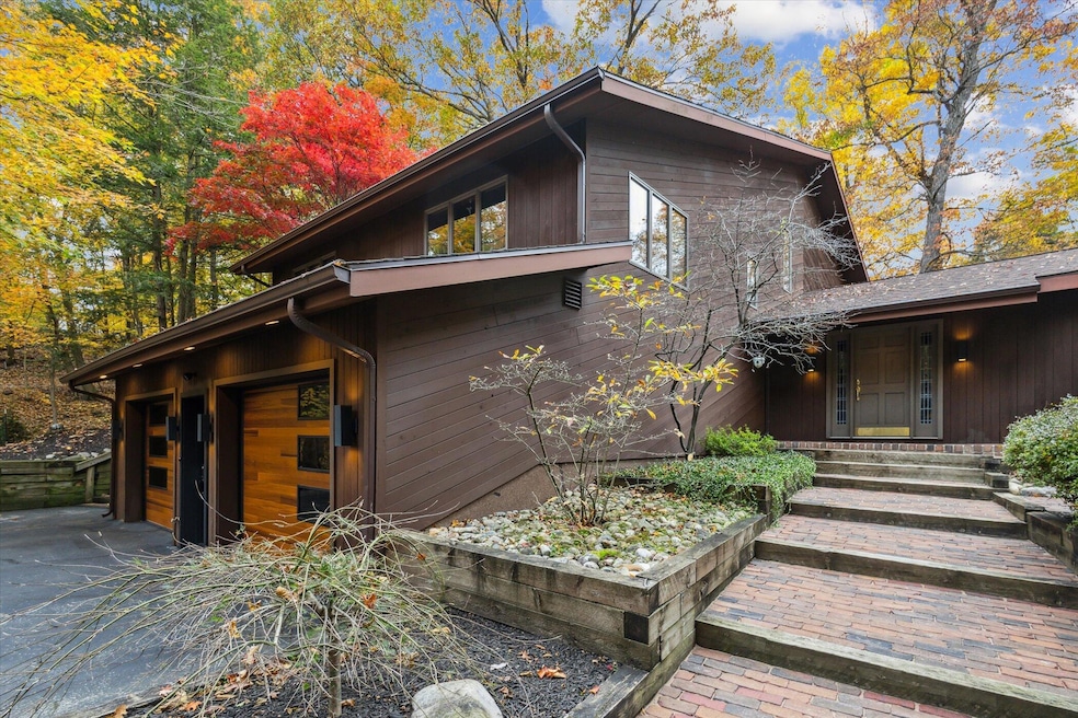 Sold $970,000 • Co-Listing Agent