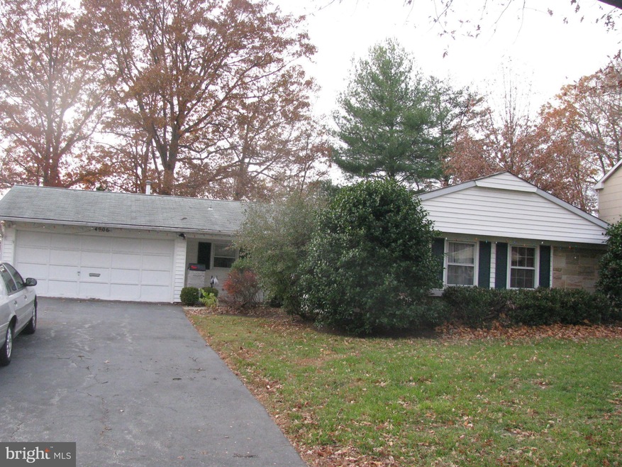 4906 Riverton Ln, Bowie, MD 20715 - photo 1