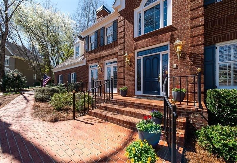 1890 Lakehurst Ct SE, Smyrna, GA 30080 - photo 1