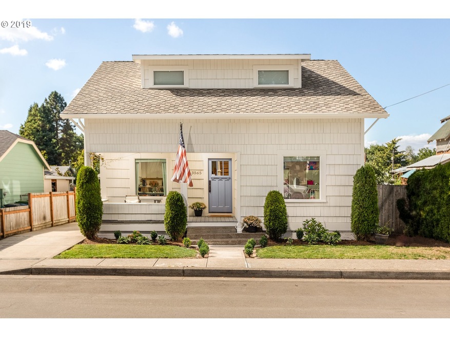 3565 5th St, Hubbard, OR 97032 - photo 1