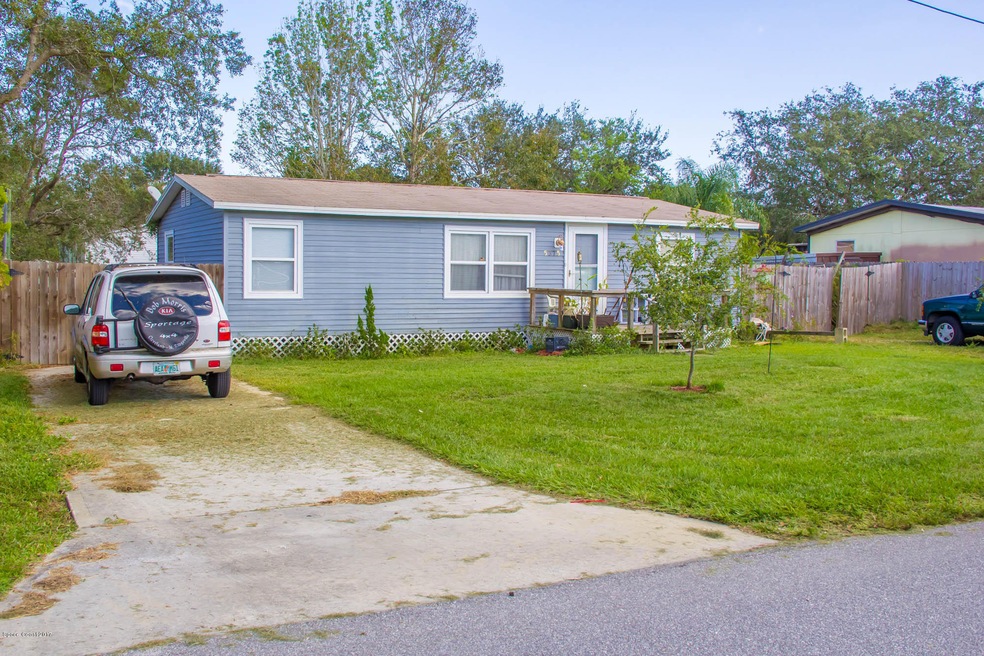 01 - Front of House