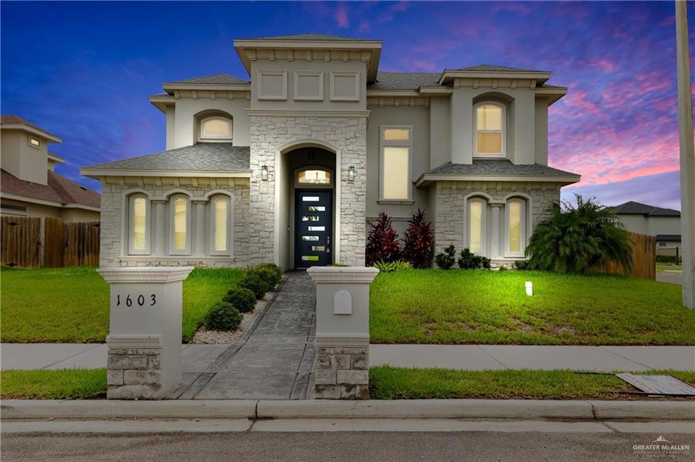 1603 W Saint Claire Ave, Edinburg, TX 78539 - photo 1