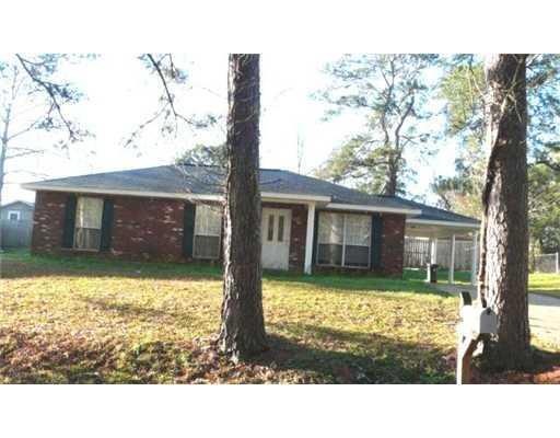 136 Glendale St, Pineville, LA 71360 - photo 1