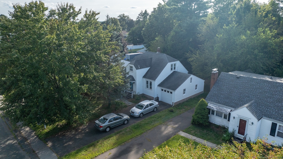 563 Main St, Cromwell, CT 06416 - photo 1