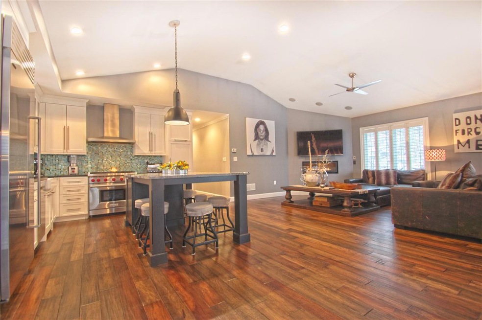 Kitchen/Living Room