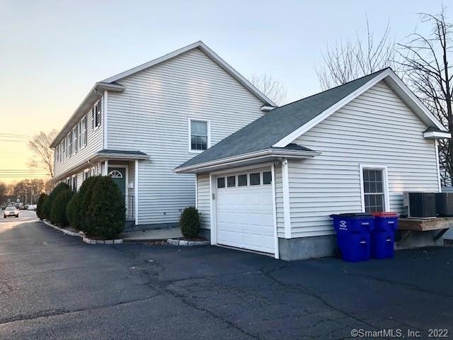 615 Reef Rd, Fairfield, CT 06824 - photo 1