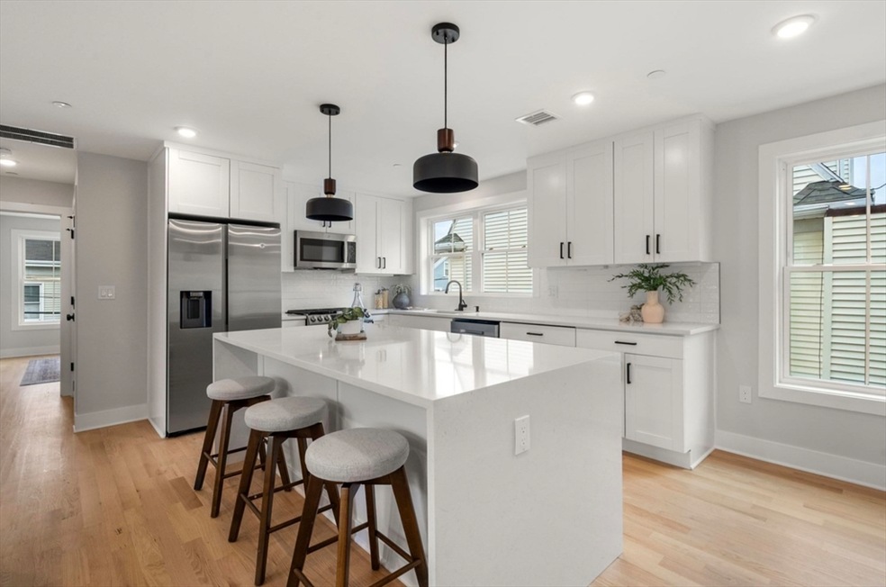 7 Parker St unit 1, Charlestown, MA 02129 - photo 1